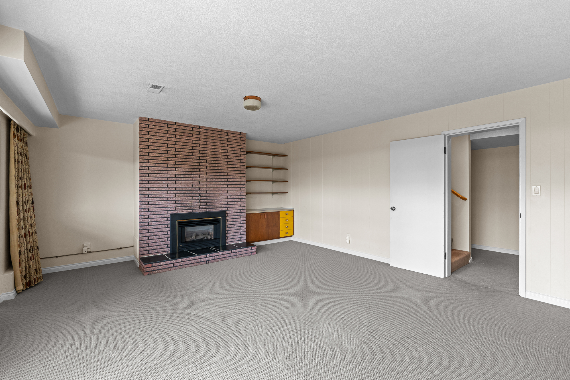 1850 Rosebery Avenue